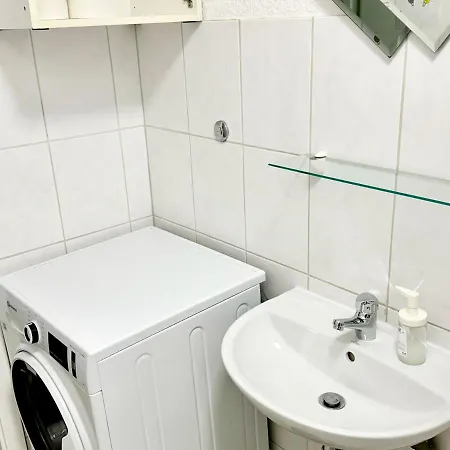 Beautiful In Düren Apartment *